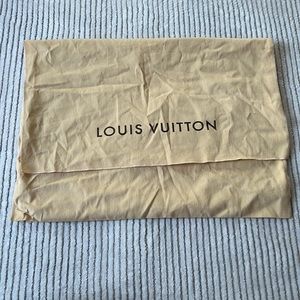 Louis Vuitton medium dust bag